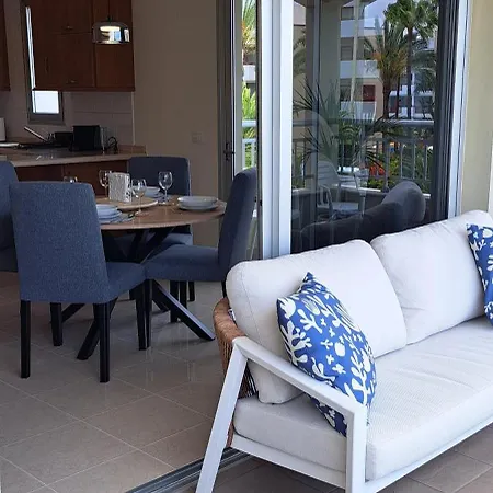 Casa Ella Апартаменты